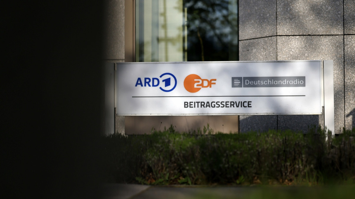 Der Eingang des ARD-, ZDF- und Deutschlandradio-Beitragsservice auf dem WDR-Gelände in Köln Bocklemünd - Picture Alliance