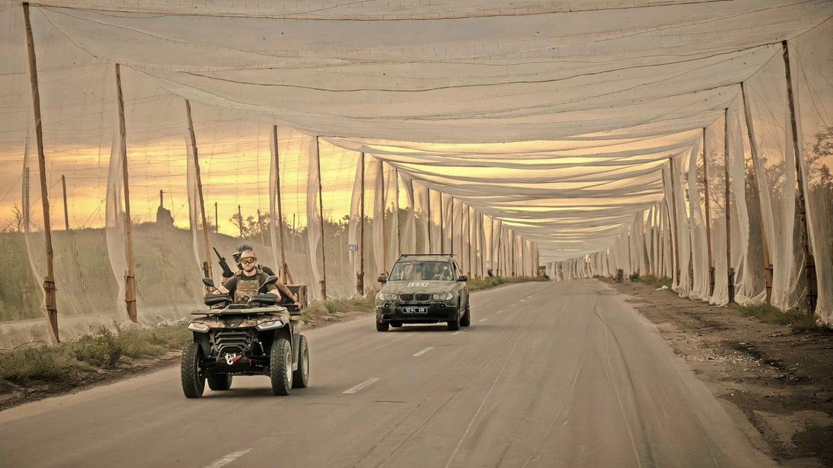 Russischer Terrorkrieg: „Wer als Presse markiert ist, wird getötet“ Russischer Terrorkrieg: „Wer als Presse markiert ist, wird getötet“