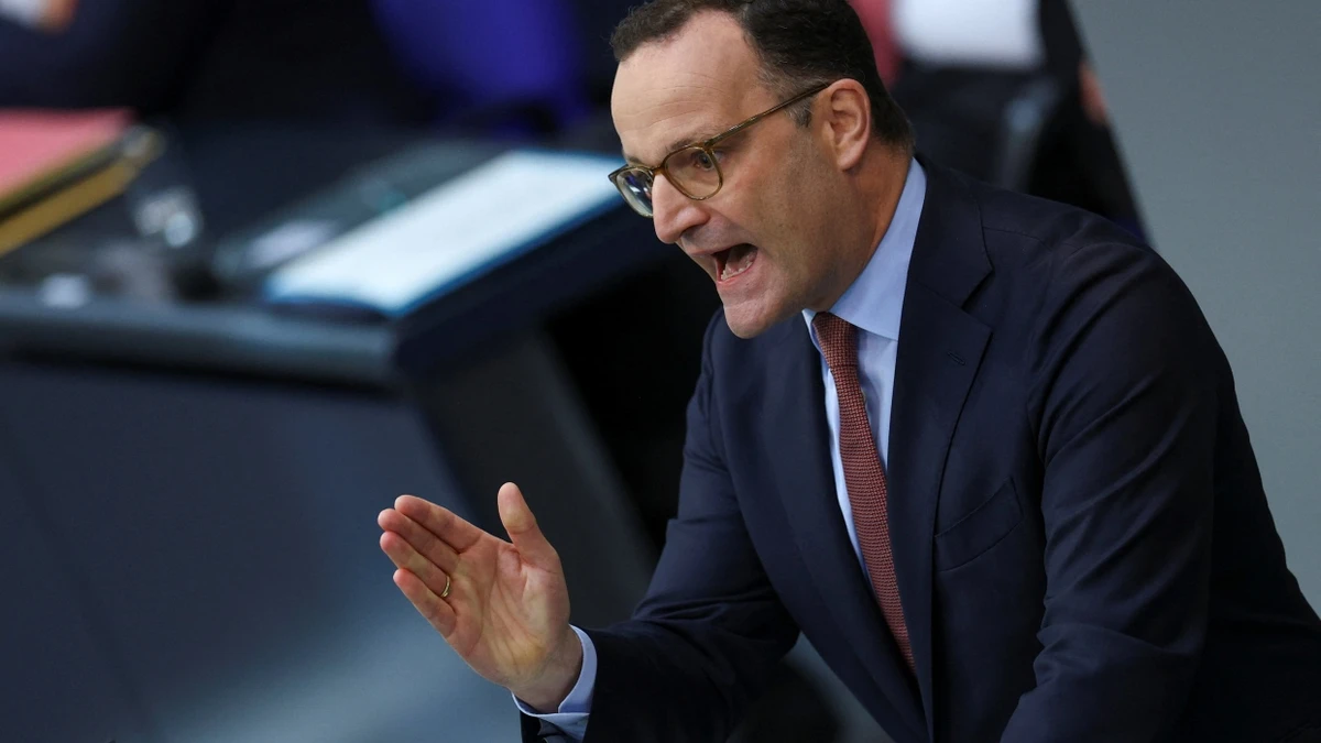 Liveblog Bundespolitik: Spahn wirft AfD „Verrat am Vaterland“ vor