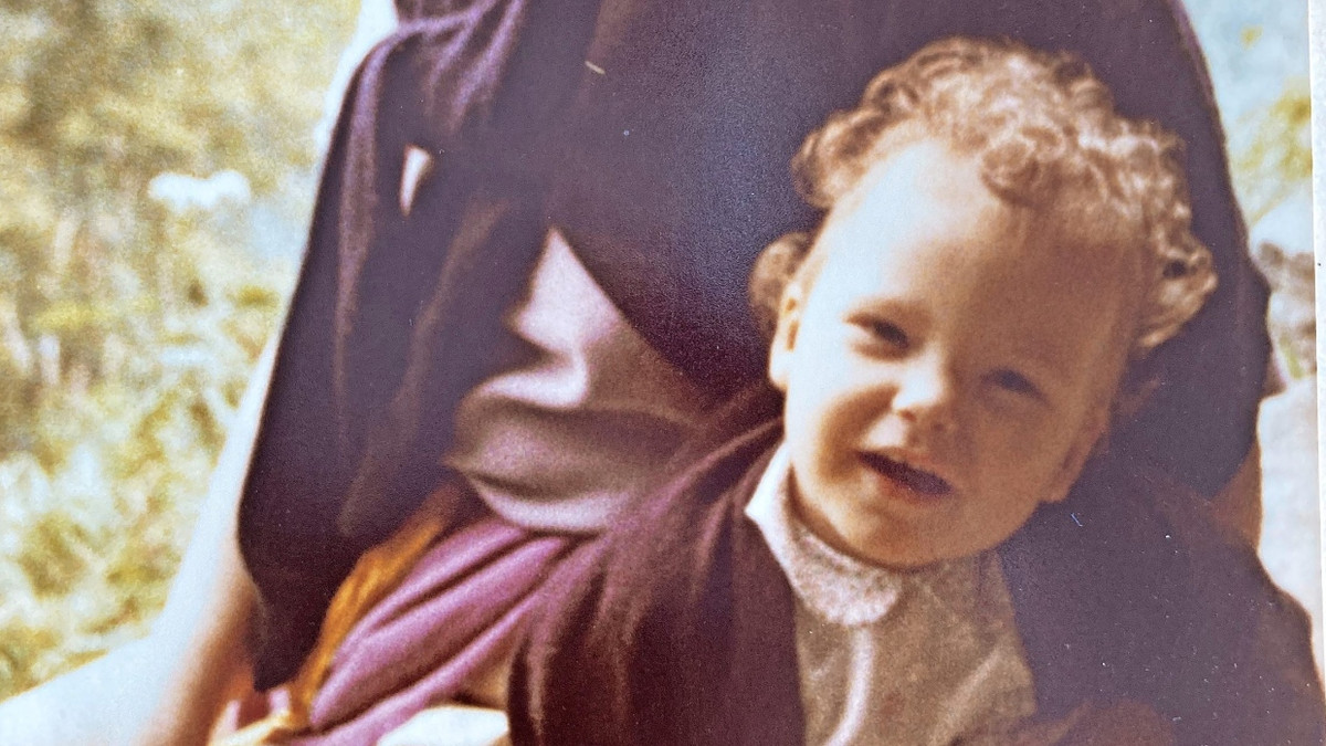 Die Autorin Nora Gomringer als Kind - Eugen Gomringer
