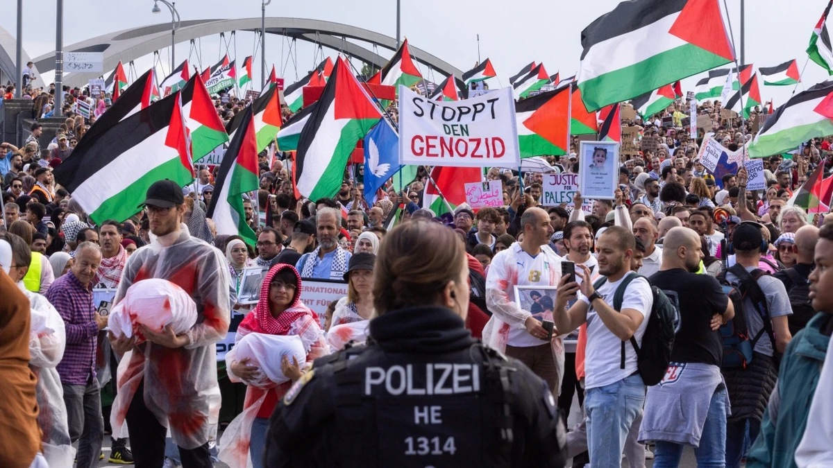 Ende August kamen mehrere tausende Menschen zu einem propalästinensischen Protest zusammen. - Lucas Bäuml