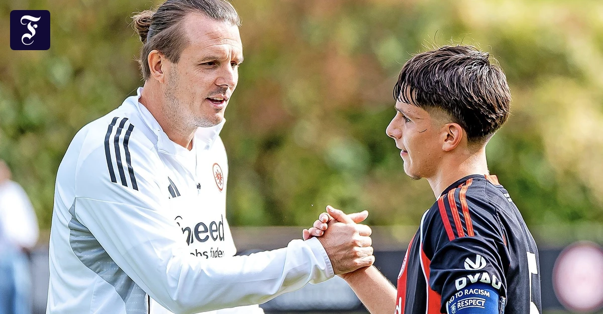 Eintracht Frankfurt：Alex MeierはBundesligaのコーチになりますか？