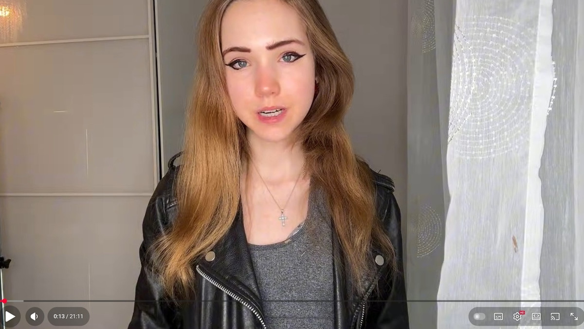 „Wurde überwacht“: Rechtsextreme Influencerin aus Münster beantragt Asyl in den USA „Wurde überwacht“: Rechtsextreme Influencerin aus Münster beantragt Asyl in den USA