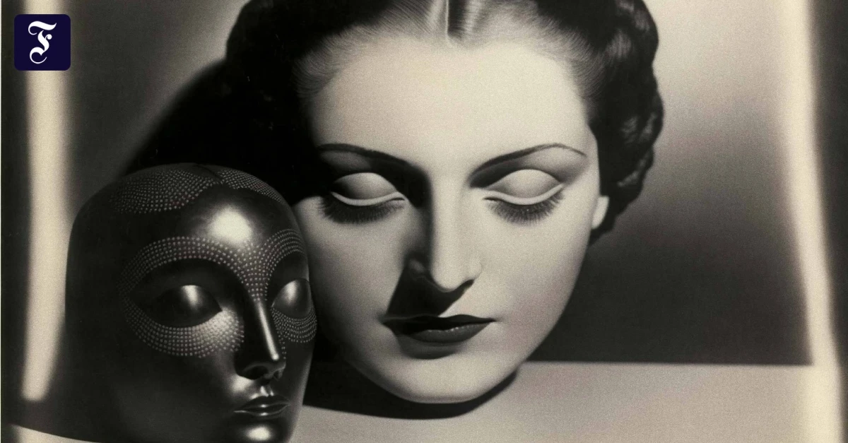 Auf-der-Messe-Paris-Photo-Strom-ist-der-neue-Entwickler