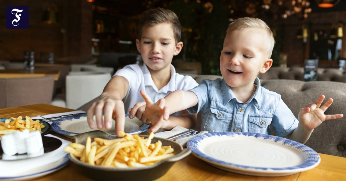Fine-Dining-mit-Familie-Wie-Essen-gehen-mit-Kindern-entspannt-gelingt