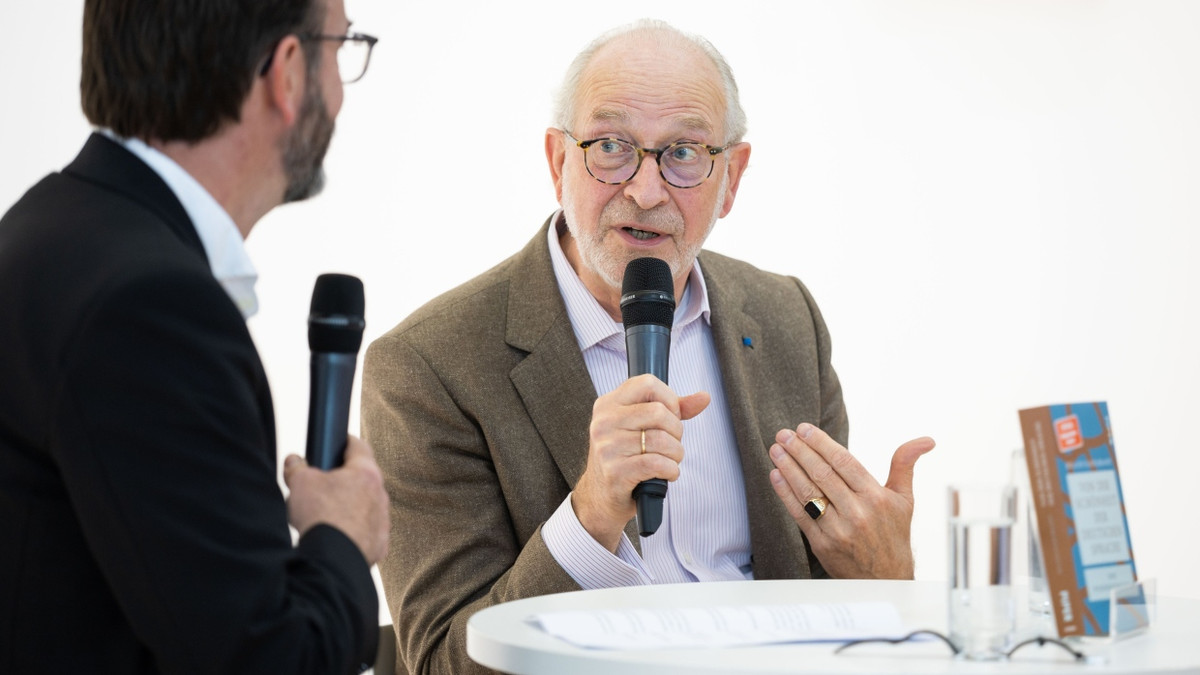 Podcast von der Buchmesse: Das Deutsche kann auch leichtgängig und kontaktfreundlich sein
