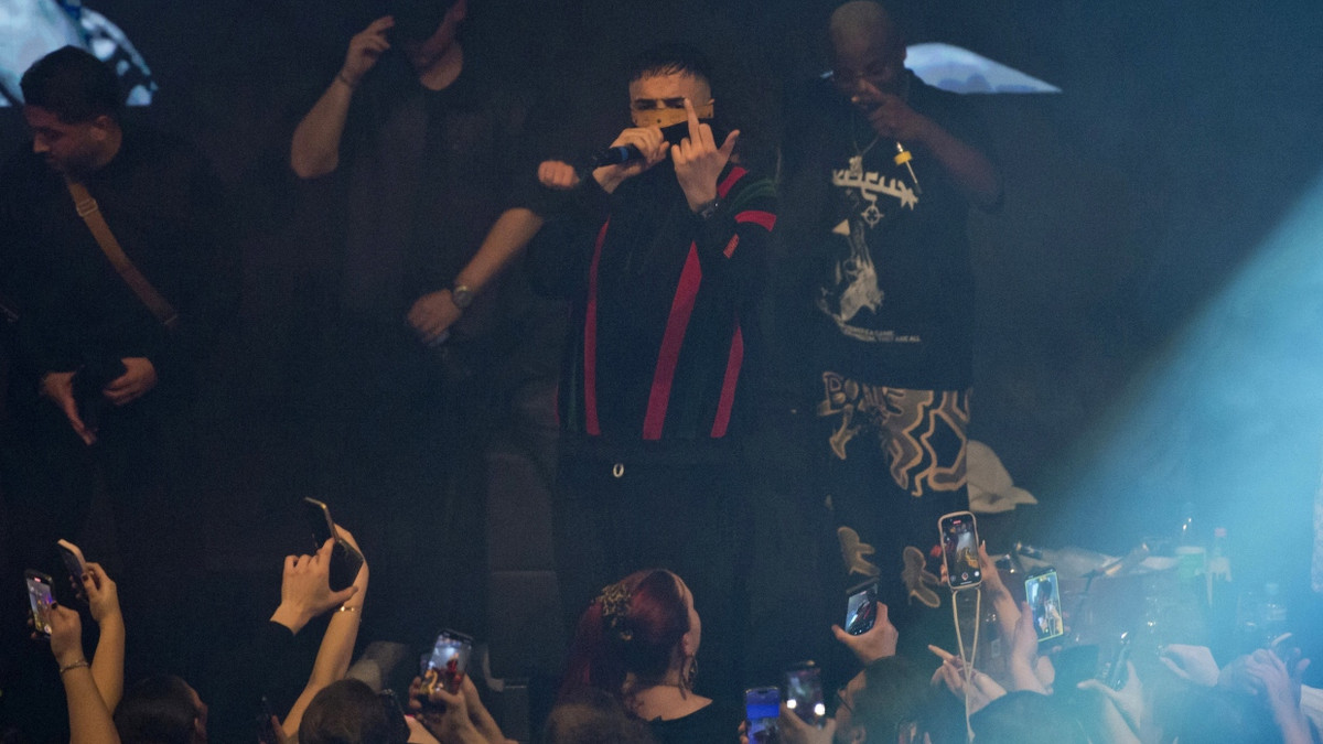 Haftbehl auf Konzert: „Ich wollte Euch noch sagen, ich bin clean“