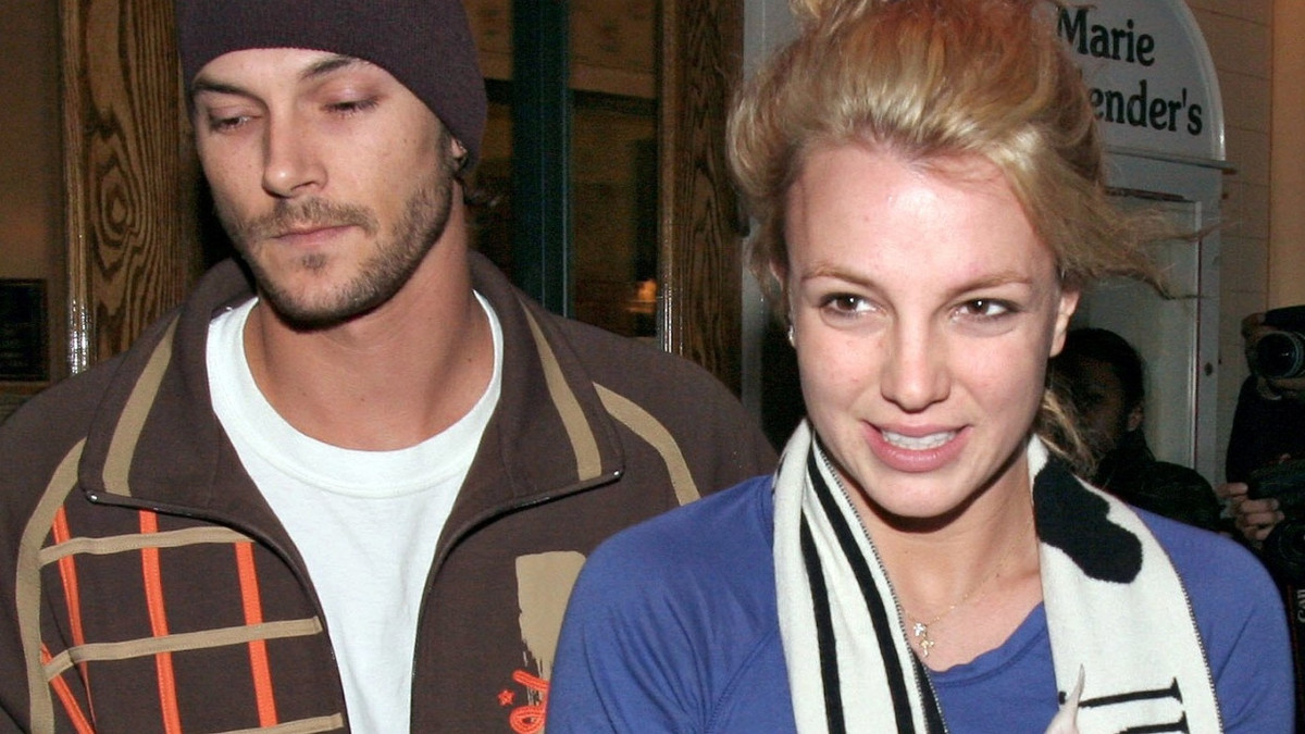 US-Sängerin Britney Spears und ihr damaliger Ehemann Kevin Federline 2004 in Los Angeles. - dpa