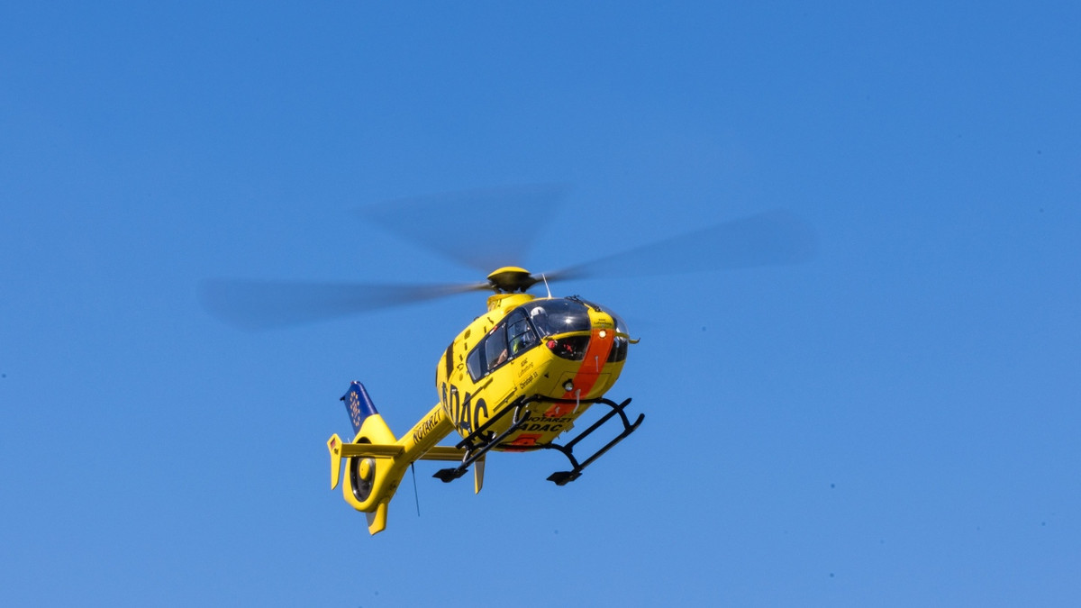 Liveticker Hessen & Frankfurt: Mann auf A45 bei Langenselbold aus Fahrzeug geschleudert