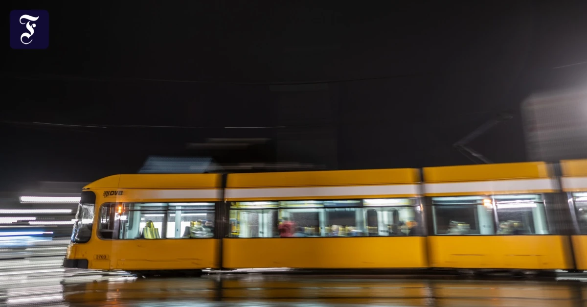 Staatsschutz ermittelt: Mutmaßlich rechter Messerangriff in Dresdner Straßenbahn
