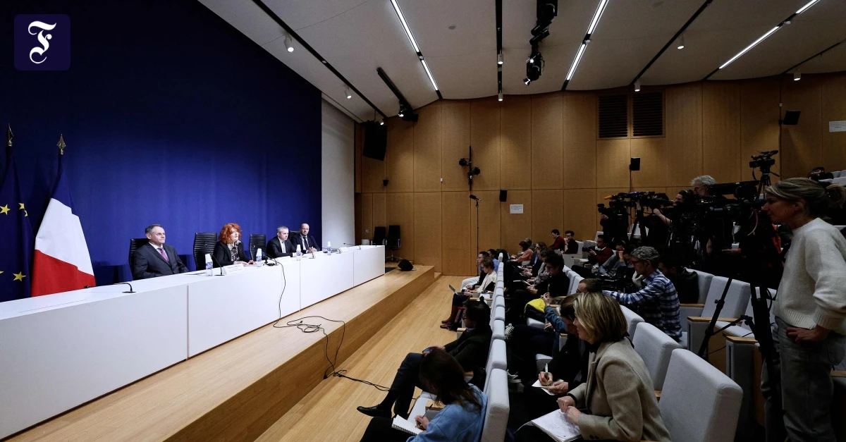 Louvre-Einbruch: Festgenommene gestehen teilweise