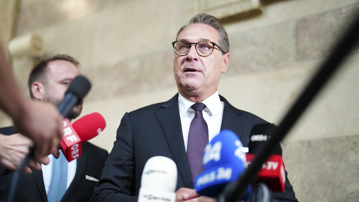 Österreich: Heinz-Christian Strache wegen Untreue angeklagt Österreich: Heinz-Christian Strache wegen Untreue angeklagt