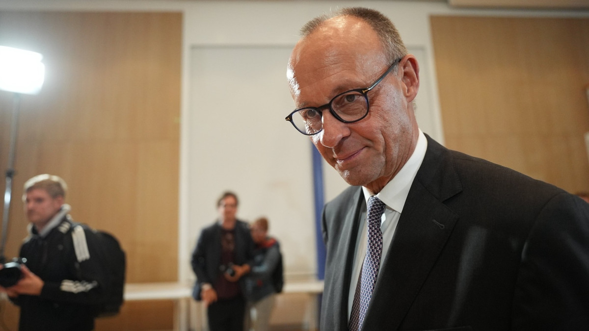 Liveblog Bundespolitik: Merz will Syrer abschieben