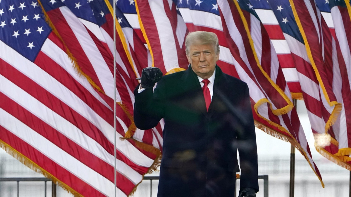 Keine Entschädigung: BBC entschuldigt sich bei Trump, doch reicht das? Keine Entschädigung: BBC entschuldigt sich bei Trump, doch reicht das?