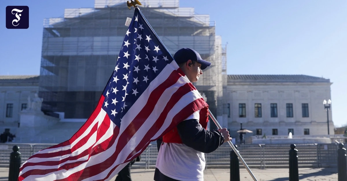 Anhörung am Supreme Court: Trumps Zollpolitik steht auf der Kippe