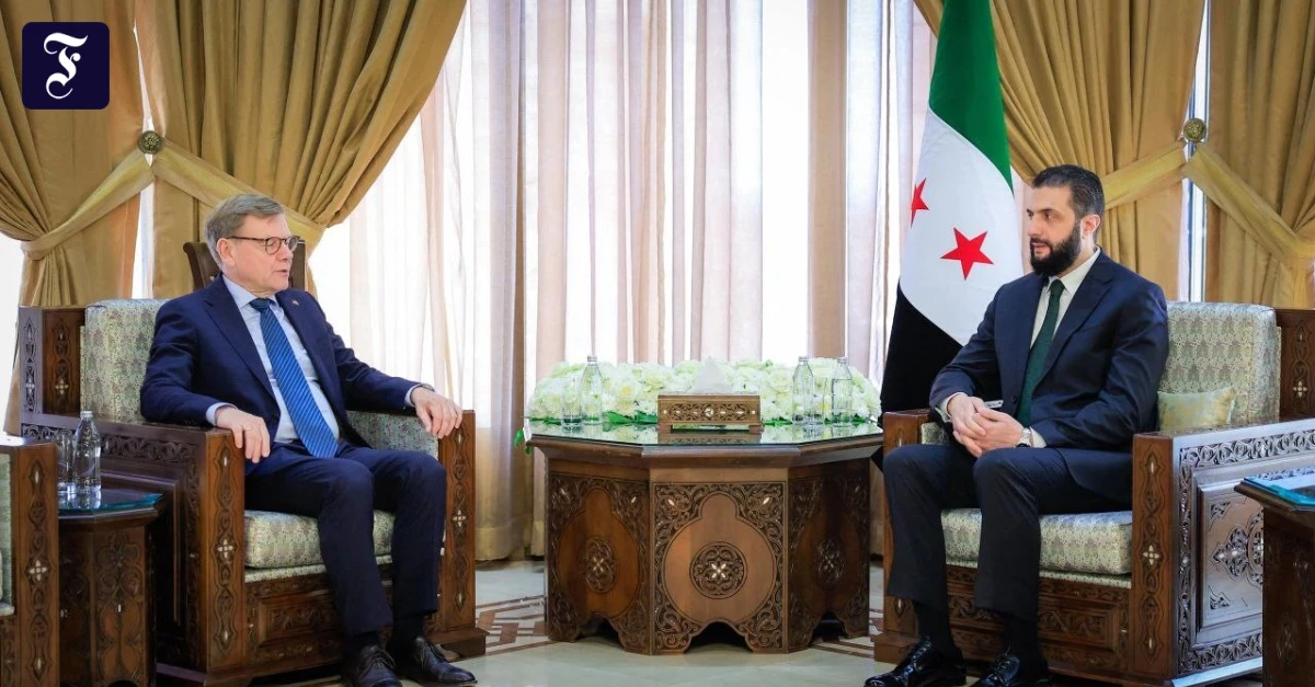 Krieg in Nahost: Wadephul von Syriens Übergangspräsident empfangen