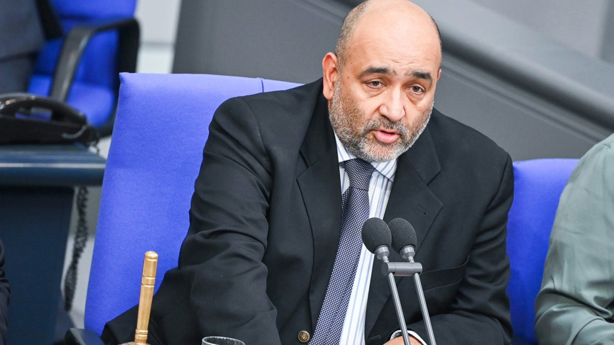 Krieg in Nahost: „Unerträgliche“ Aussage: Nouripour kritisiert Wadephul