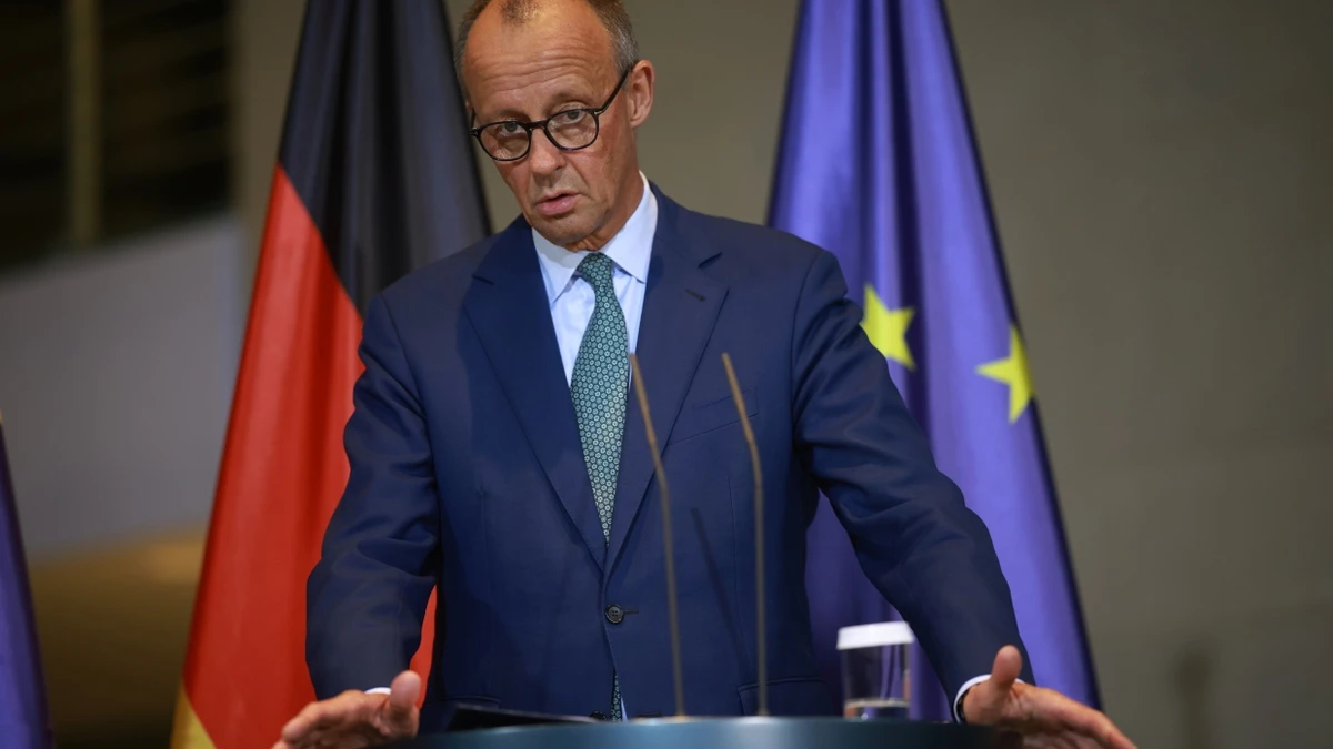 Krieg in der Ukraine: Russische Drohnen über Polen: Merz glaubt nicht an Versehen