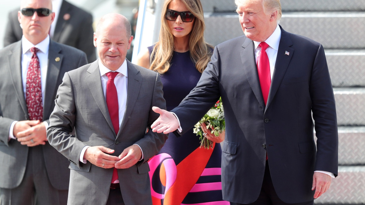 Olaf Scholz und Donald Trump im Juli 2017 in Hamburg - dpa