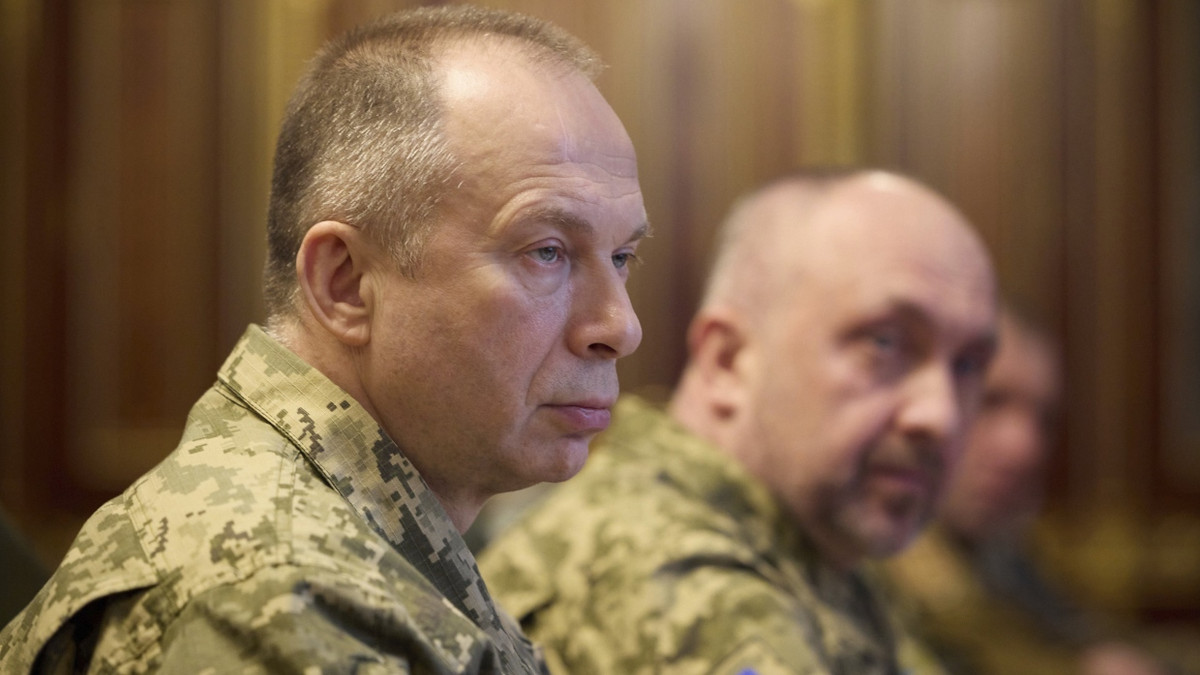 Krieg in der Ukraine: Russland: Ukrainischer Hubschrauber mit Verstärkung für Pokrowsk abgeschossen