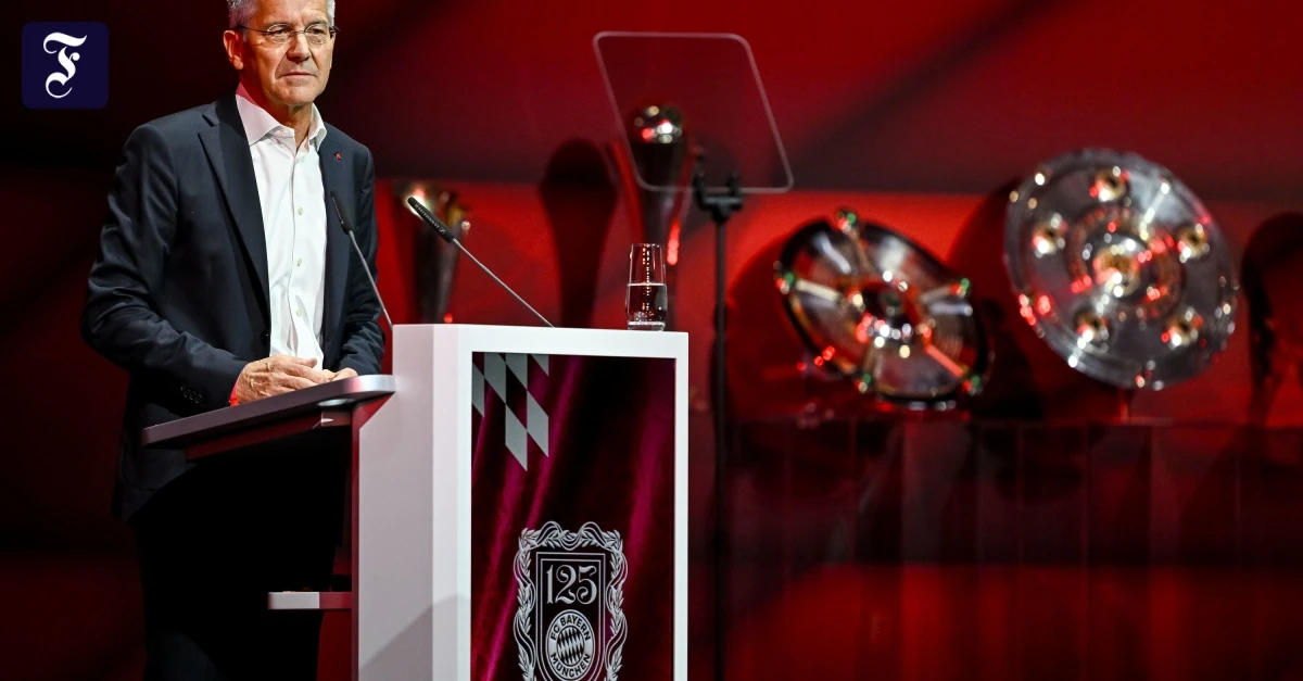 Mit großer Mehrheit: Hainer als Bayern-Präsident wiedergewählt