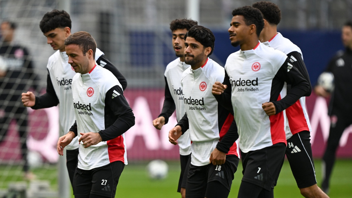 Gewinnbringend investieren: Was Anleger von Fußballprofis lernen können