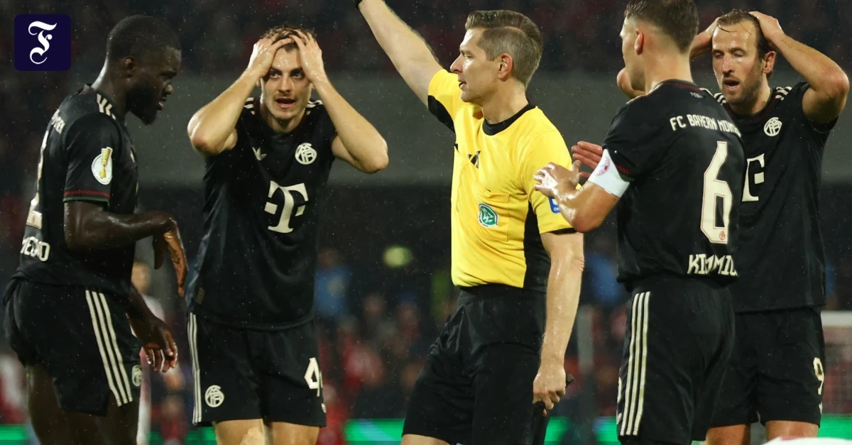 VAR-Ärger im DFB-Pokal: Weil die Schiedsrichter abhängig vom Navi sind