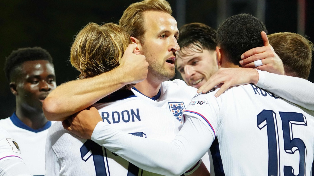 Jubel über das erste Tor: Harry Kane ist mittendrin - AFP