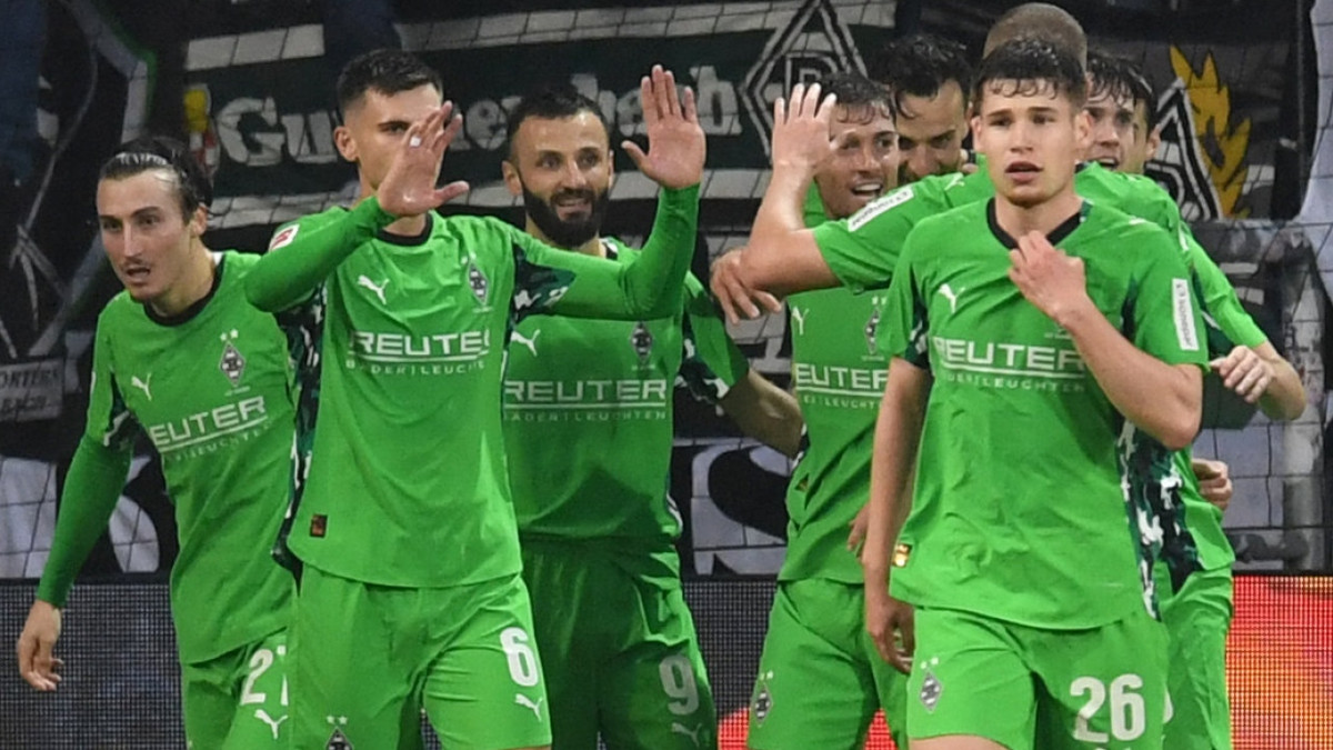 4:0 beim FC St. Pauli: Gladbach siegt erstmals und verlässt den letzten Platz