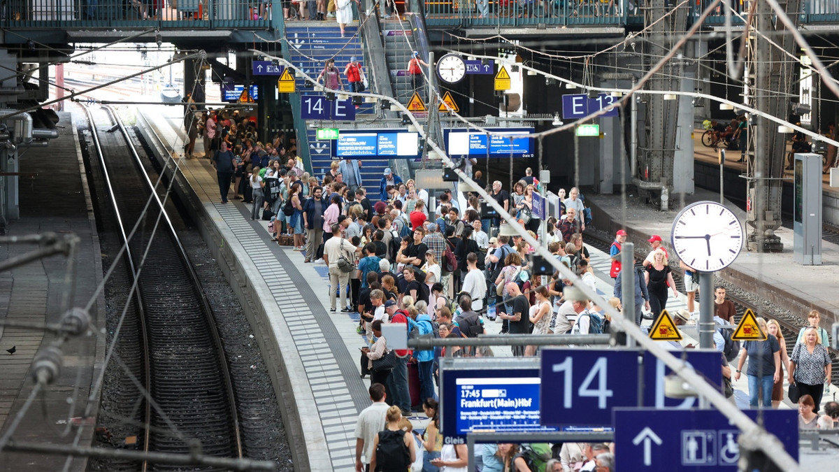 Probleme auch in Köln: Kabelschaden am Hamburger Hauptbahnhof sorgt für Zugausfälle