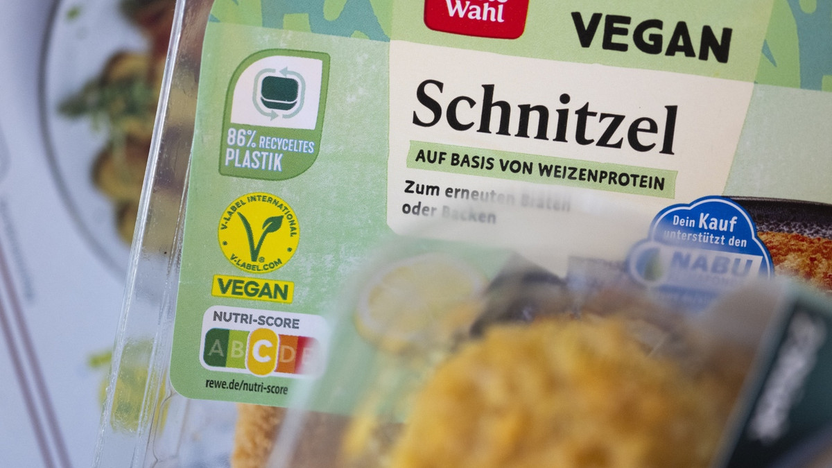 Vegetarisches Schnitzel hat sich gegenüber dem Vorjahr vergünstigt. - dpa
