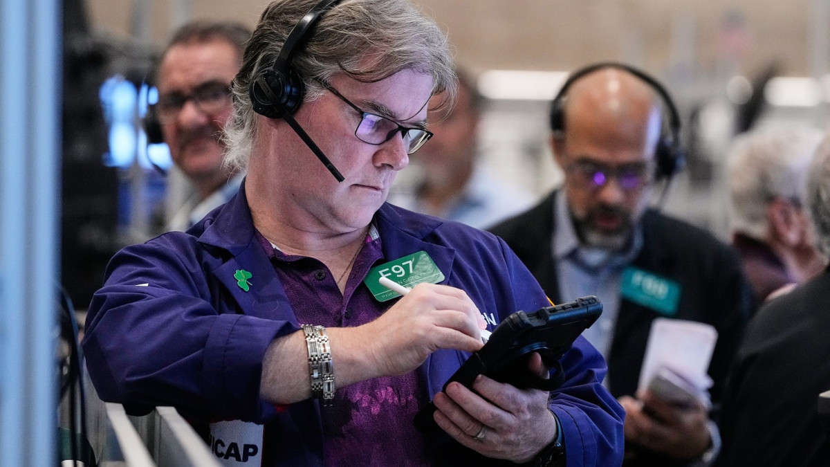 Börsenwoche: Wie Anleger den KI-Blues überstehen Börsenwoche: Wie Anleger den KI-Blues überstehen