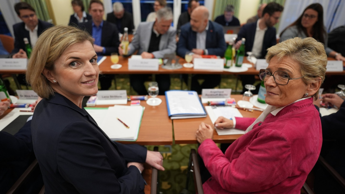 Zwei, die in Frage kommen: Lena Ströbele (links) Angelique Renkhoff-Mücke (rechts) - dpa