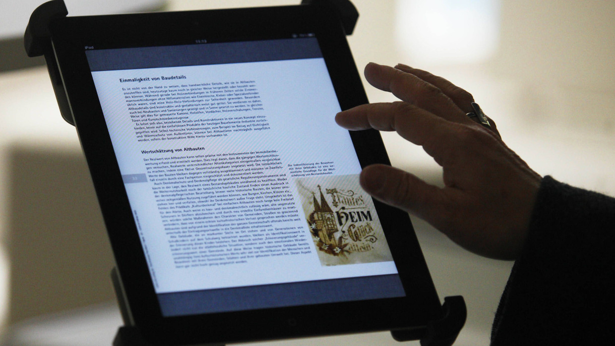 Das Buch wird zum Verräter: E-Book-Erstkontakt auf der Buchmesse Das Buch wird zum Verräter: E-Book-Erstkontakt auf der Buchmesse