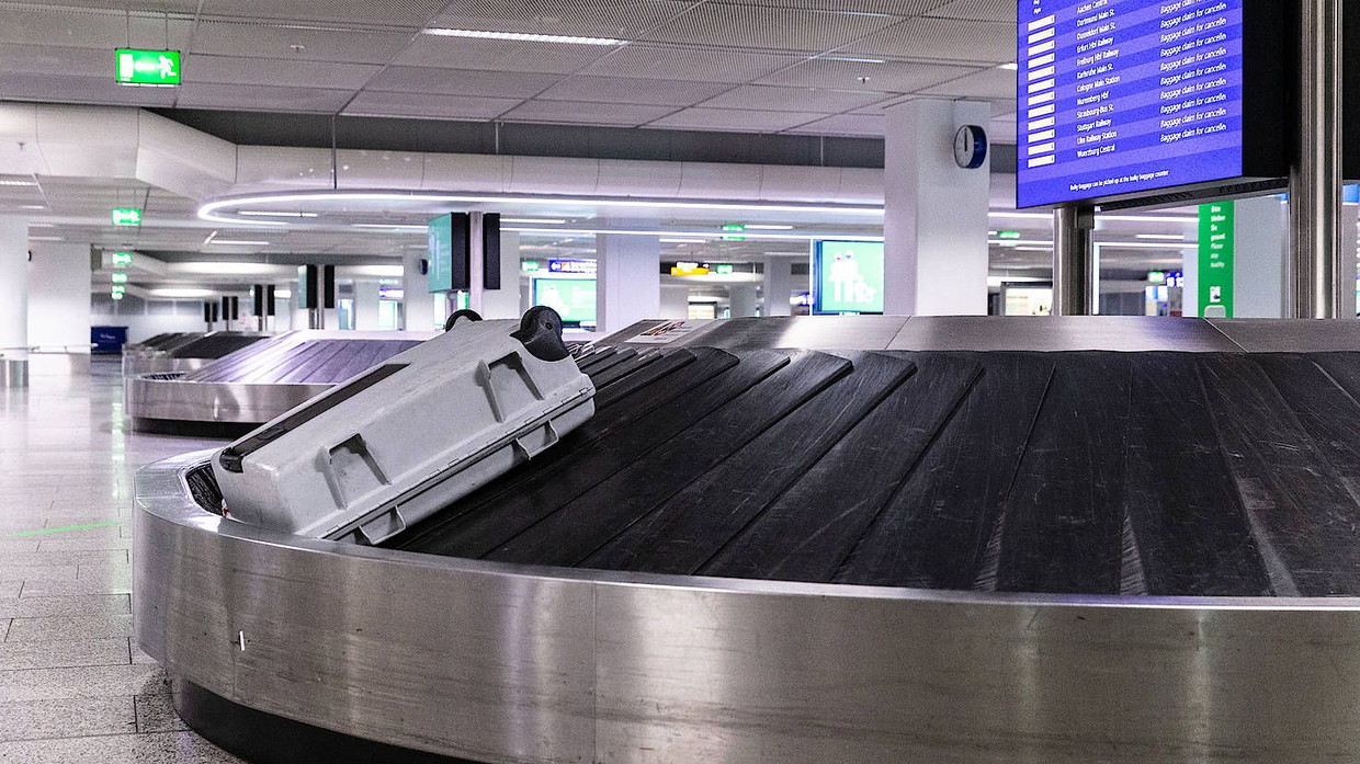 Gepäckausgabe Frankfurt Flughafen Terminal 1 Aktuell www.faz.net