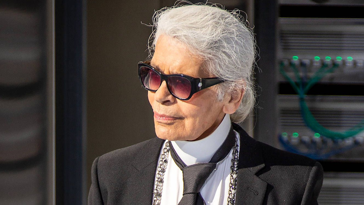 Karl Lagerfeld zeigte im Grand Palais seine Chanel-Kollektion für Frühjahr/Sommer 2017.