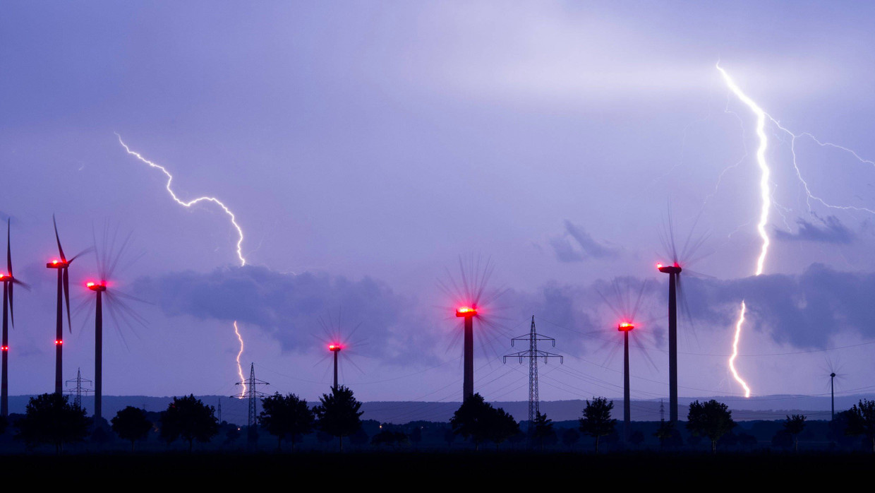 Wie Entstehen Blitze Und Donner Wie Blitze und Donner entstehen: Für Kinder einfach erklärt