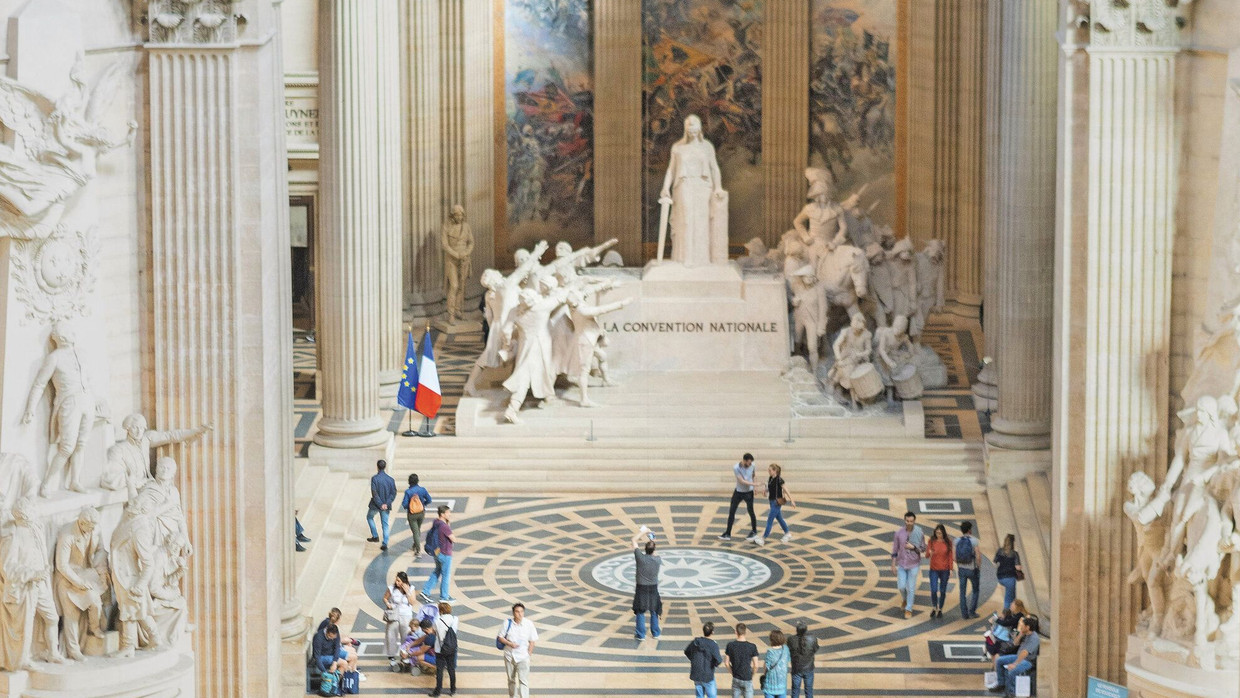 Unorthodoxer geht es nicht Joséphine Baker ins Panthéon umgebettet