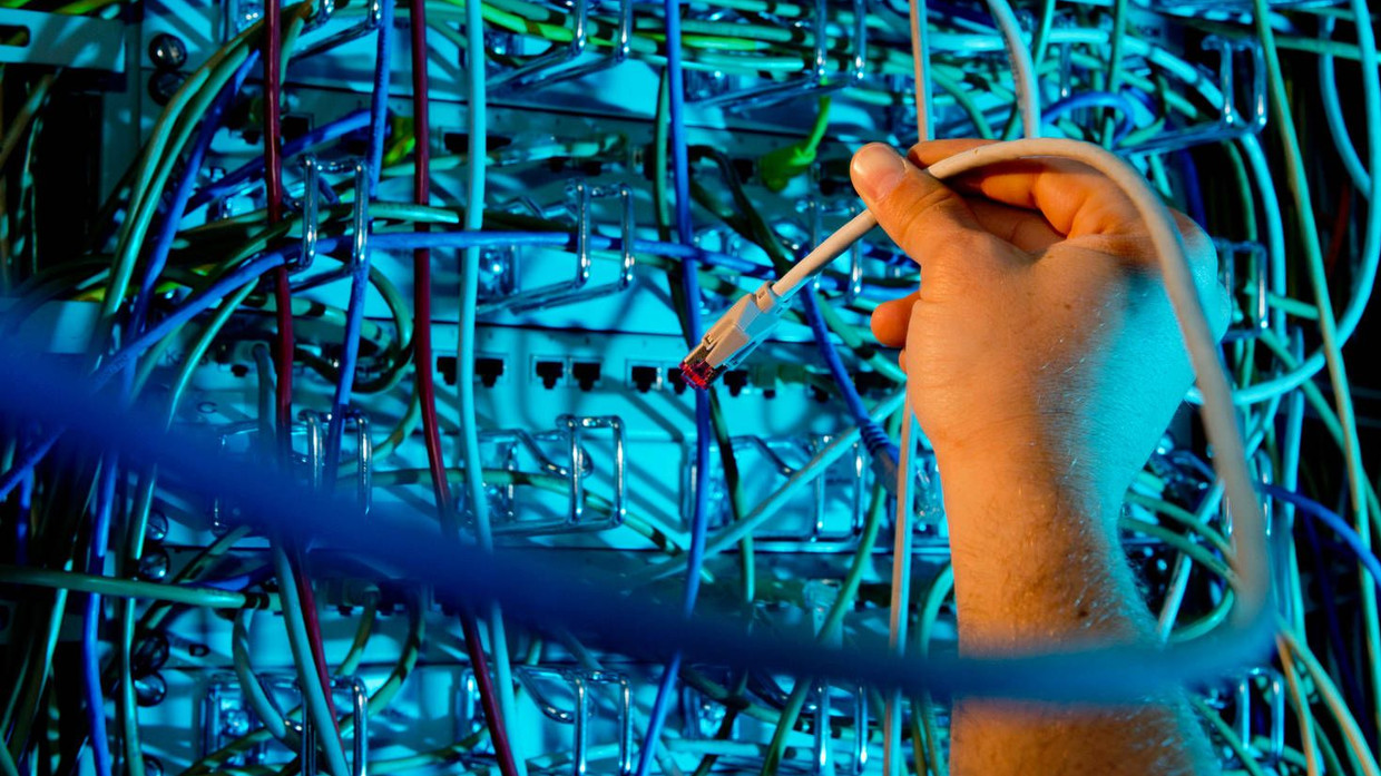 NSA liest mit: Weltweit soll der Geheimdienst sich in 100.000 Computer eingeklinkt haben NSA liest mit: Weltweit soll der Geheimdienst sich in 100.000 Computer eingeklinkt haben