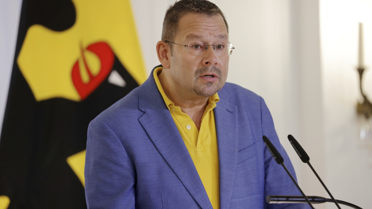 Marko Martin in Schloss Bellevue bei seinem Vortrag im Rahmen der Veranstaltung 35 Jahre Friedliche Revolution im November 2024.