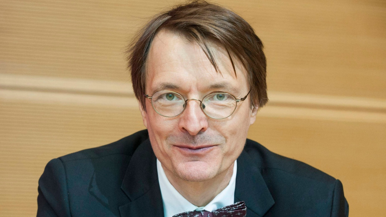 Lautsprecher für Gesundheit: Zwei Männer machen Gesundheitspolitik | FAZ