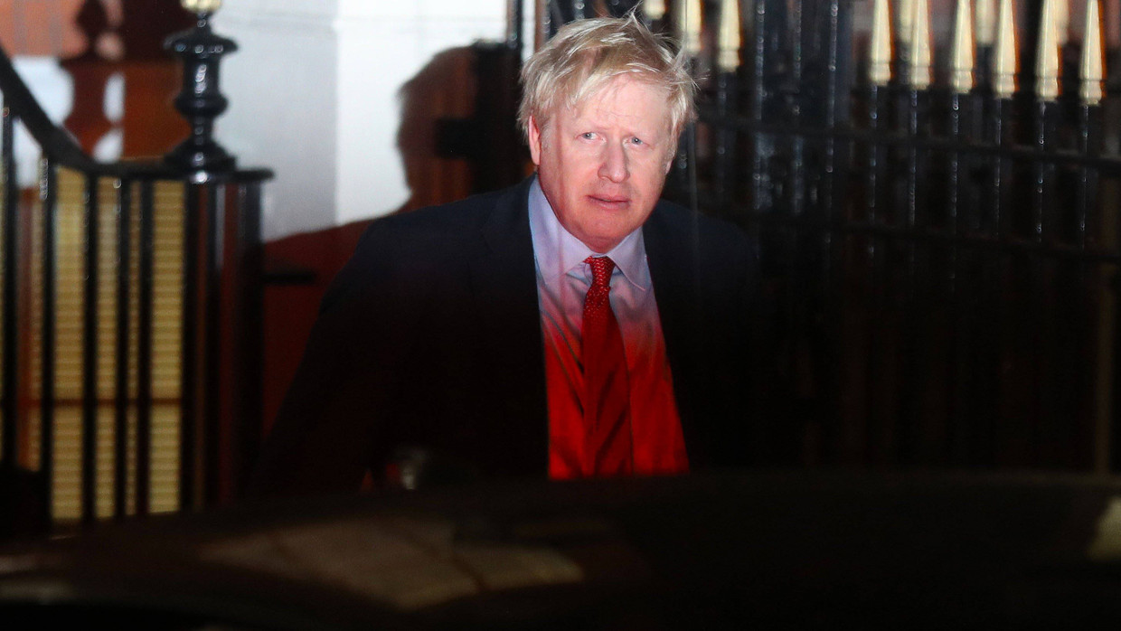 Klarer Wahlsieger: Boris Johnson am frühen Freitagmorgen vor der Parteizentrale der Tories in London