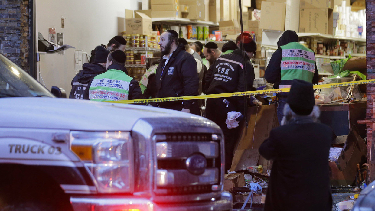 Offenbar Ziel des Angriffs: ein jüdischer Gemischtwarenladen in New Jersey