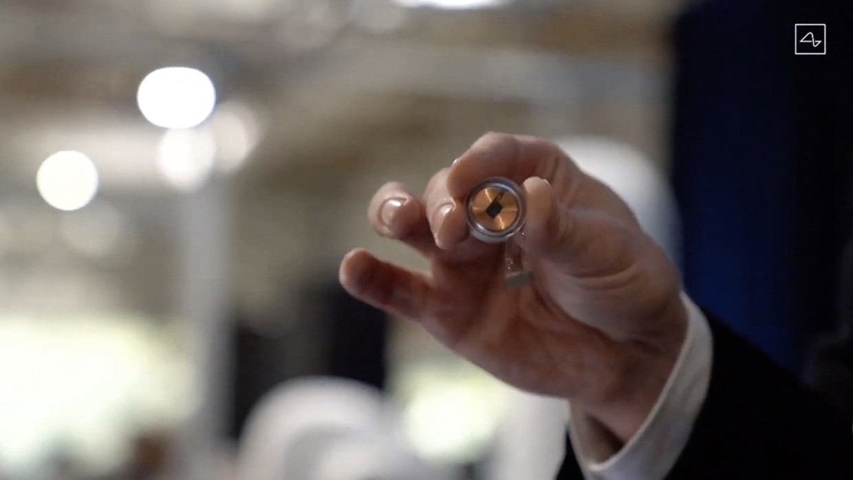 2024 begann Neuralink mit den Test der Gehirn-Chips bei Menschen.