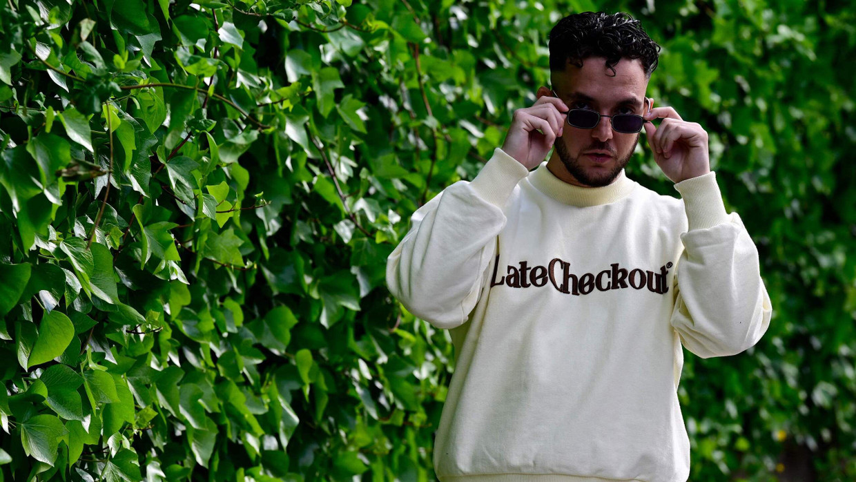Hier noch in cooler Pose: Rapper C. Tangana in Madrid