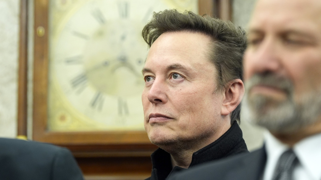 Elon Musk schrieb auf X, dass er eine Einladung des Sexualstraftäters Jeffrey Epstein abgelehnt habe.