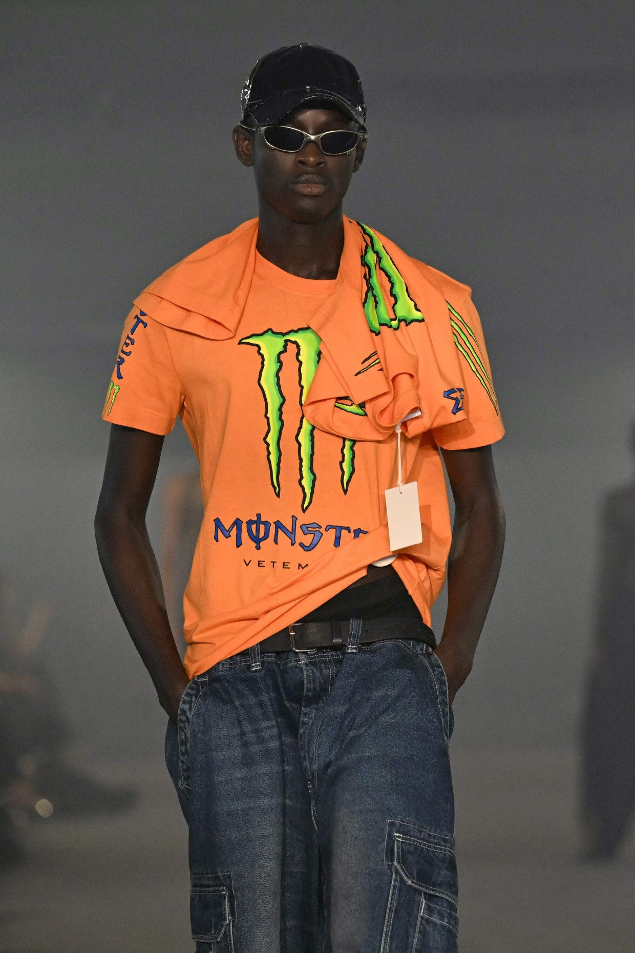 Een energiedrankje of een T-shirtmotief – of wil je allebei? Een energiedrankje of een T-shirtmotief – of wil je allebei?