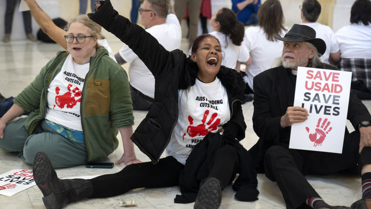Protest gegen die Zerschlagung von USAID am 26. Februar in Washington