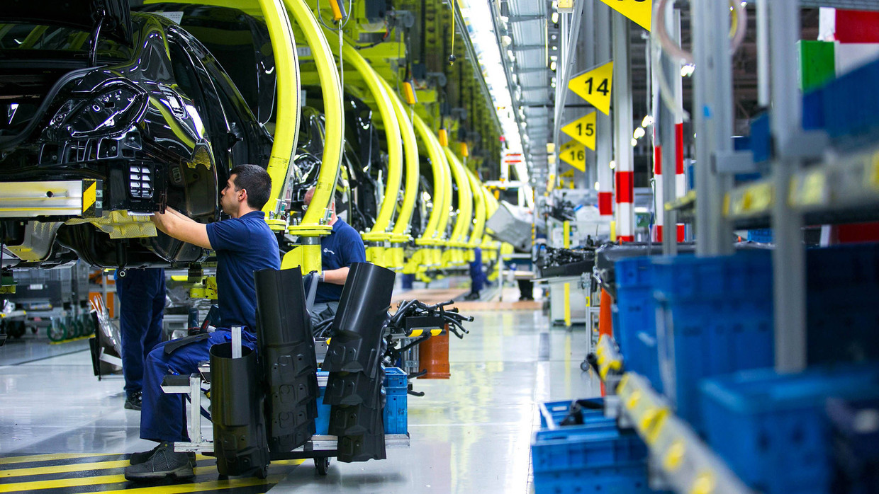 Ferienjobber: Ferien am Fließband