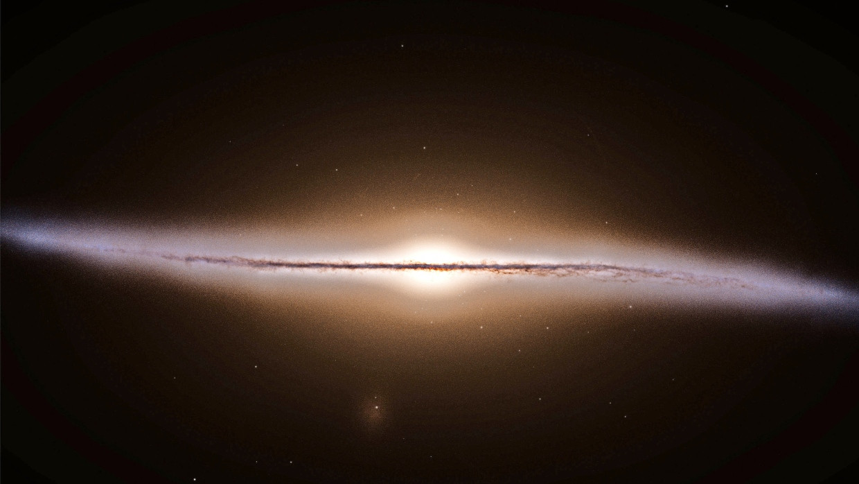 Künstlerische Darstellung unserer Galaxie, basierend auf den Daten des ESA-Weltraumteleskops Gaia. Die Scheibe der Milchstraße erscheint als eine dünne, dunkelbraune Linie, die die Andeutung einer Welle aufweist.